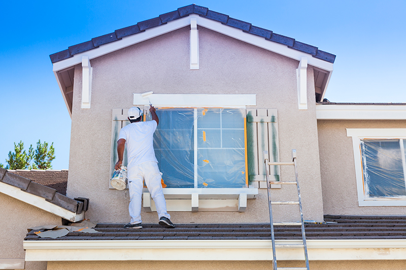Three Benefits of Hiring a Residential Painter