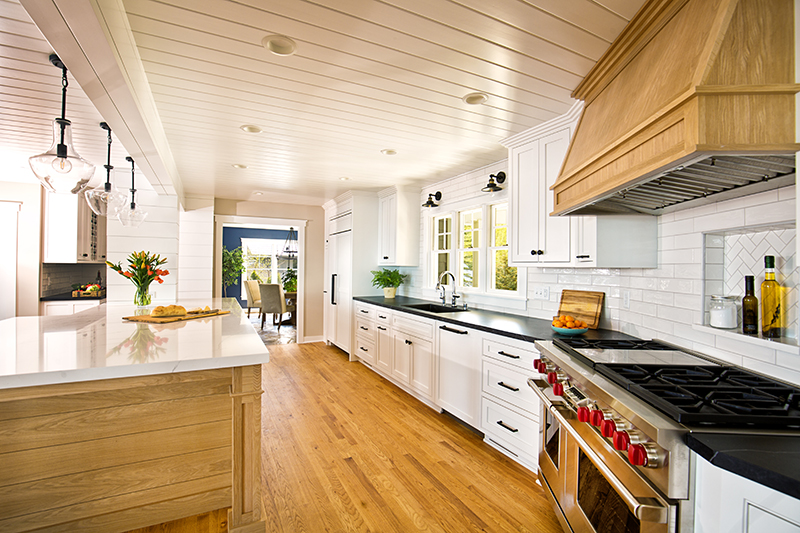 Rustic farmhouse kitchen